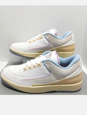 Jordan 2 Retro Low Men's Sneakers, NEW, Size 11.5| EUR‎ 44